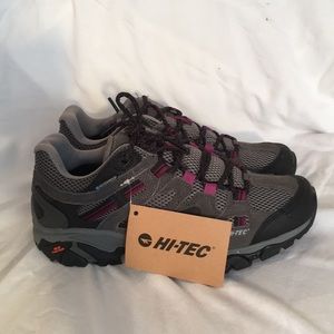 Hi-Tec Waterproof Hiking Boots Size 8